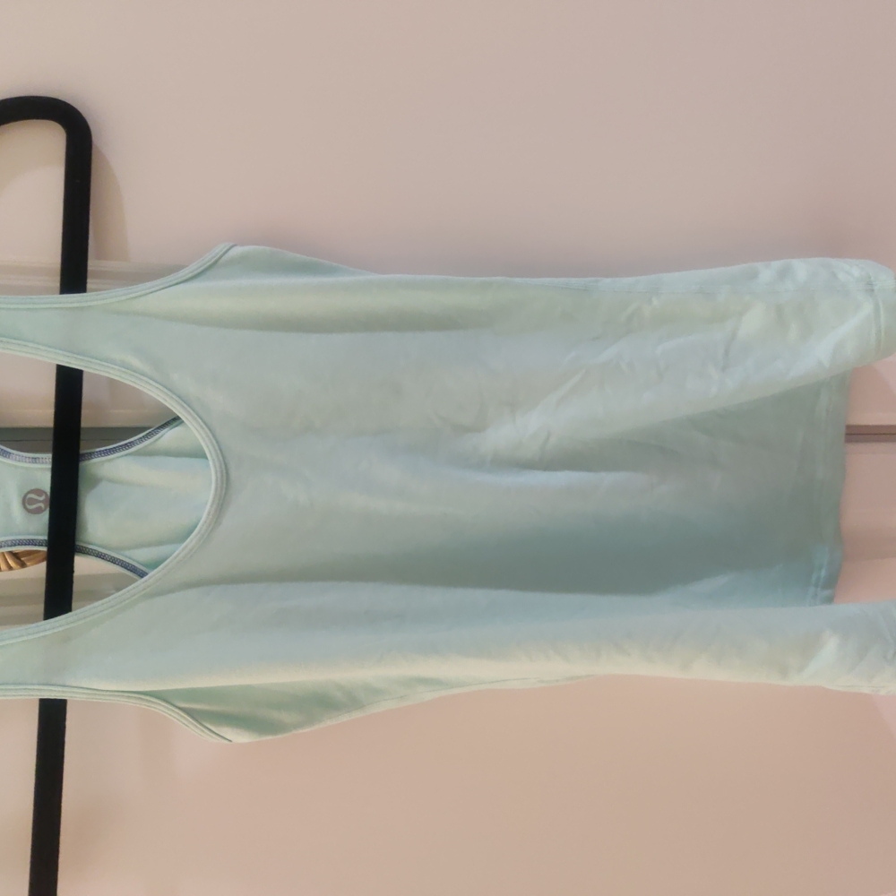 Lululemon XS Women's Aqua  Tank Top